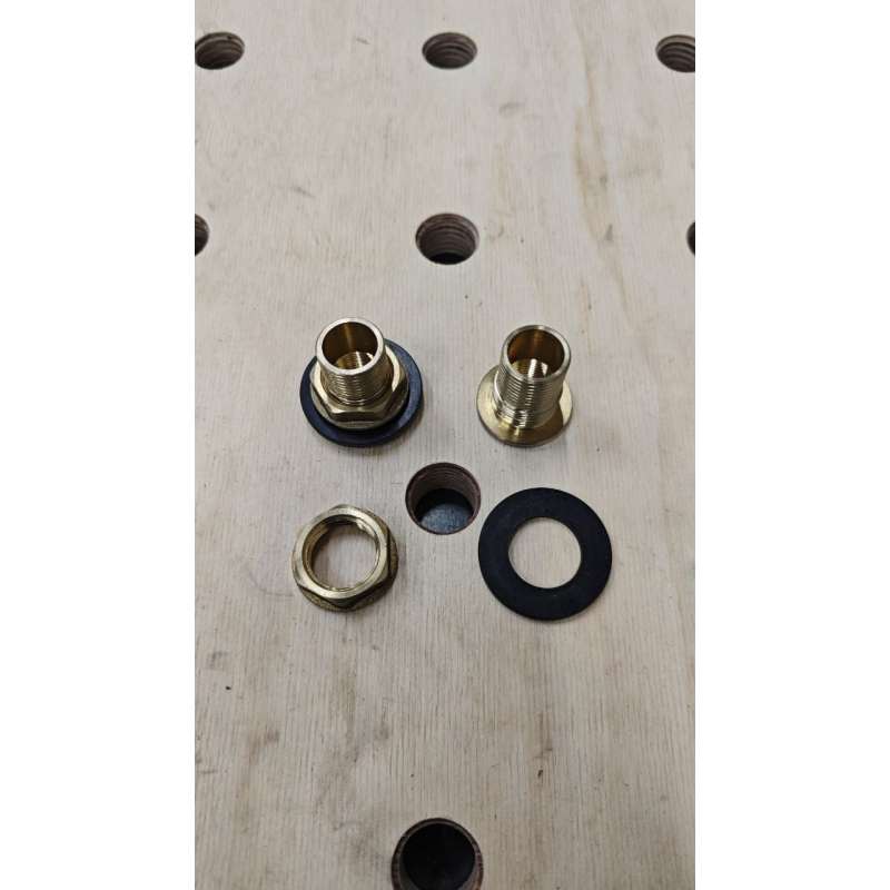 VW 4.9/5.0 V10 TDI Cast Manifold PCV Rerouting Kit VW 4.9/5.0 V10 TDI Cast Manifold PCV Rerouting Kit